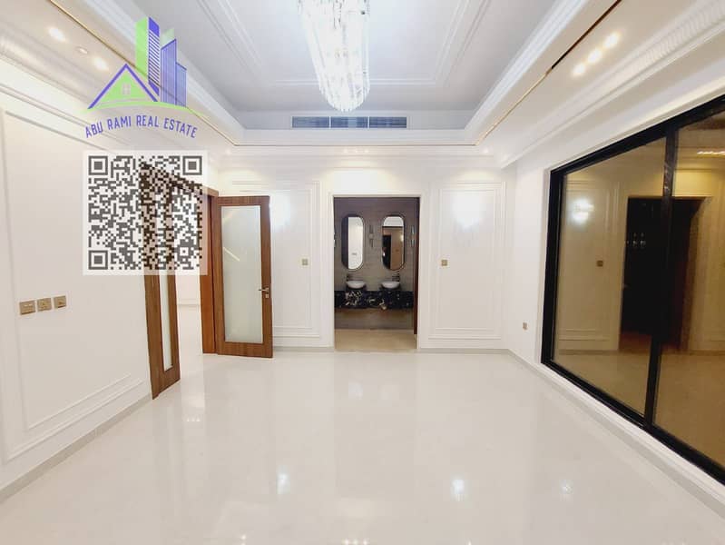 17 f074fb3d-577d-4fef-a8b1-eb1ccd9de462. jpg
