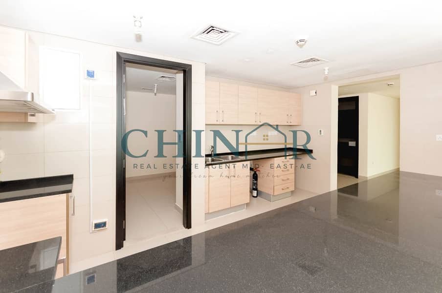 5 fe560c72-119d-4fb7-9cfd-9735a25c8302. jpg