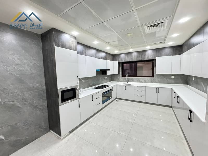 14 d4feda26-2925-49fc-a6f0-655471e463b9. jpg