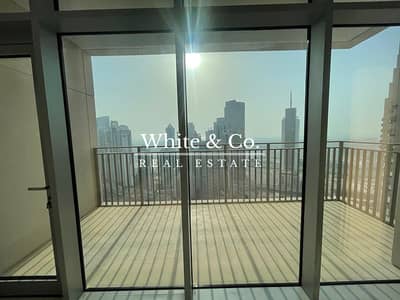 2 Bedroom Apartment for Rent in Downtown Dubai, Dubai - 2 Balconies | High Floor | Vacant