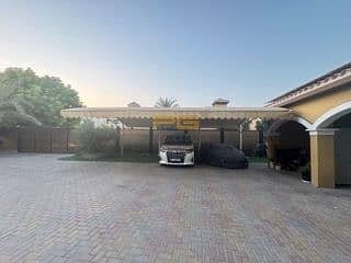 29 IMG_8810 Small. jpeg