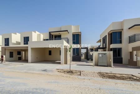 Genuine Re-Sale | Handing Over Now | 3E Genuine Re-Sale | Handing Over Now | 3E