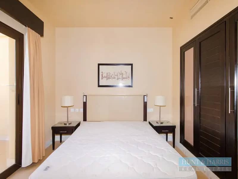 Five Star Living - Lagoon View - Near to the Beach Five Star Living - Lagoon View - Near to the Beach