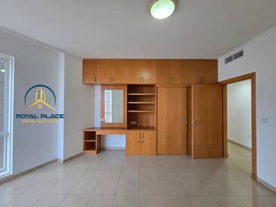 2BR+ Maid | Stunning | Near to Metro