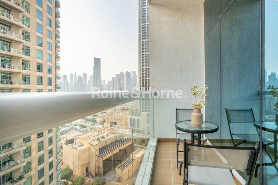 17 Studio,, Burj Al Nujum-9. jpg