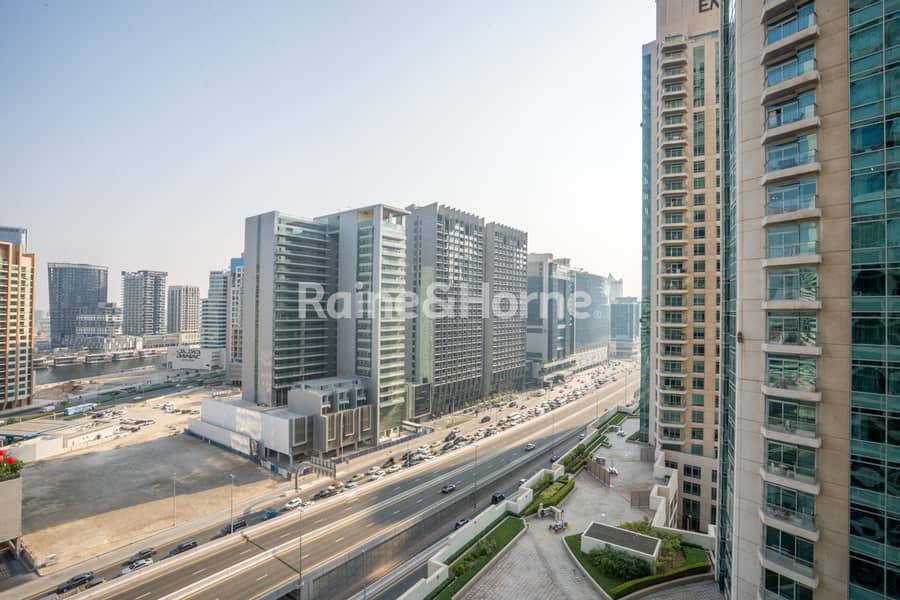 19 Studio,, Burj Al Nujum-6. jpg