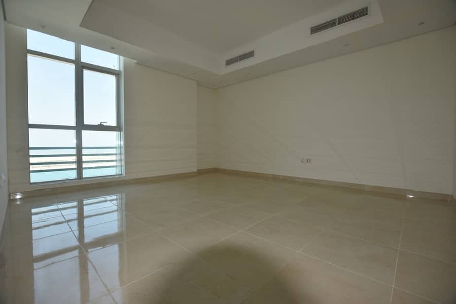 شقة في برج البحر منطقة الكورنيش 2 غرف 105000 درهم - 4107982