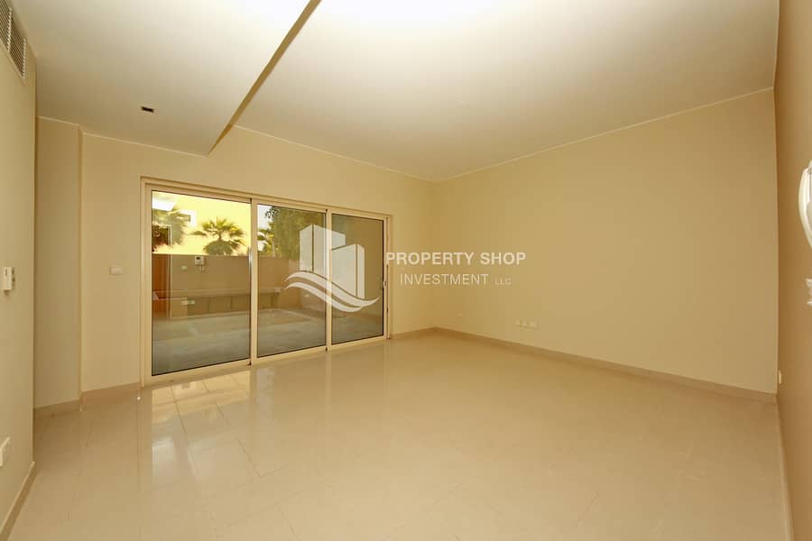 5 4-bedroom-townhouse-abu-dhabi-al-dar-al-raha-gardens-living-area. JPG