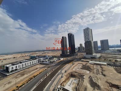 Fully Furnished  Sea View  High-End Facilities