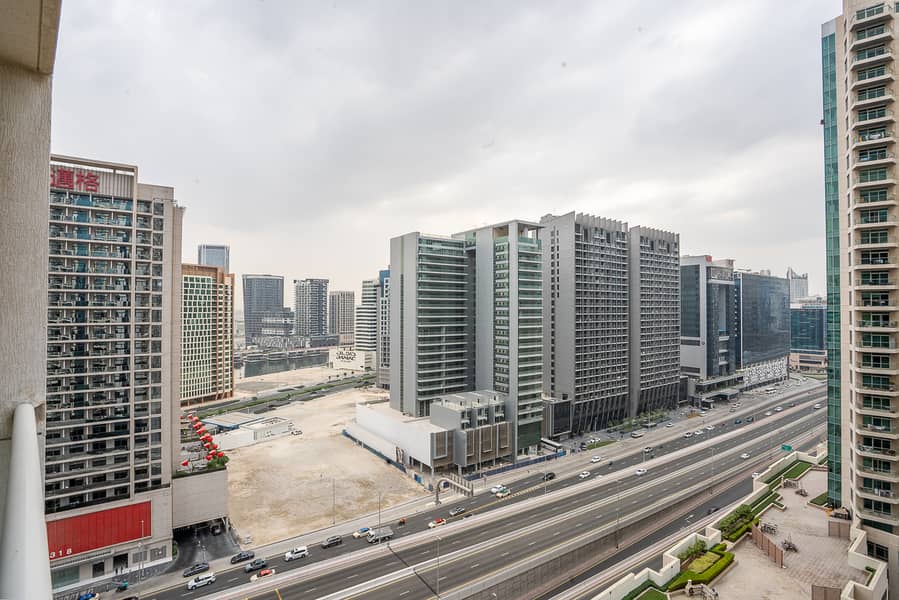 11 Studio, Burj Al Nujum-4. jpg
