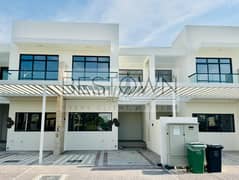 تاون هاوس في ترينتي،فيلات ذا بارك،داماك هيلز 4 غرف 220000 درهم - 10650395