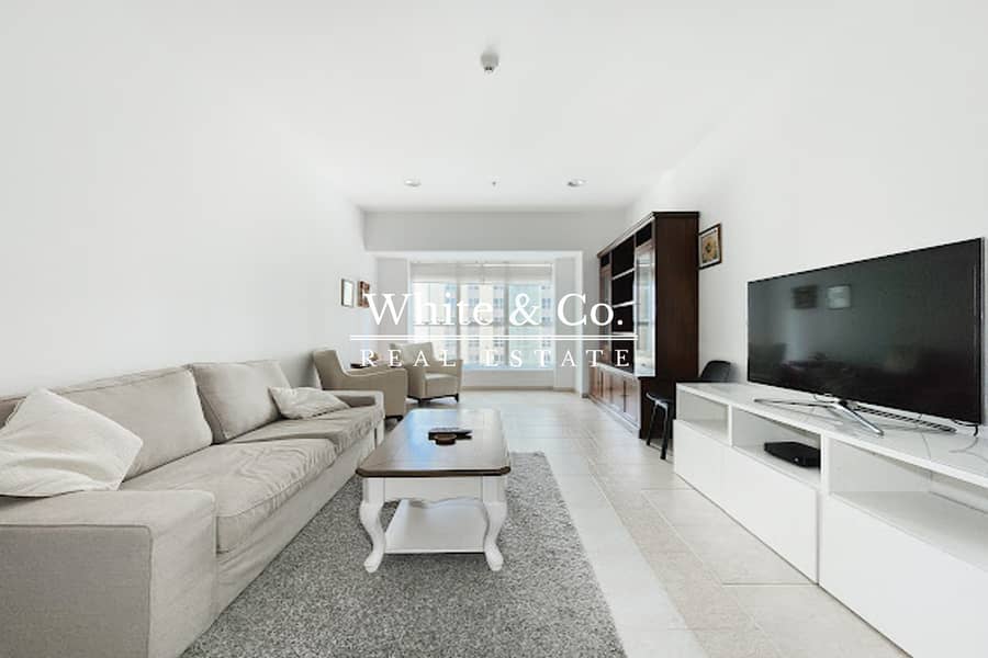 Spacious | Fully Furnished | Available Now Spacious | Fully Furnished | Available Now