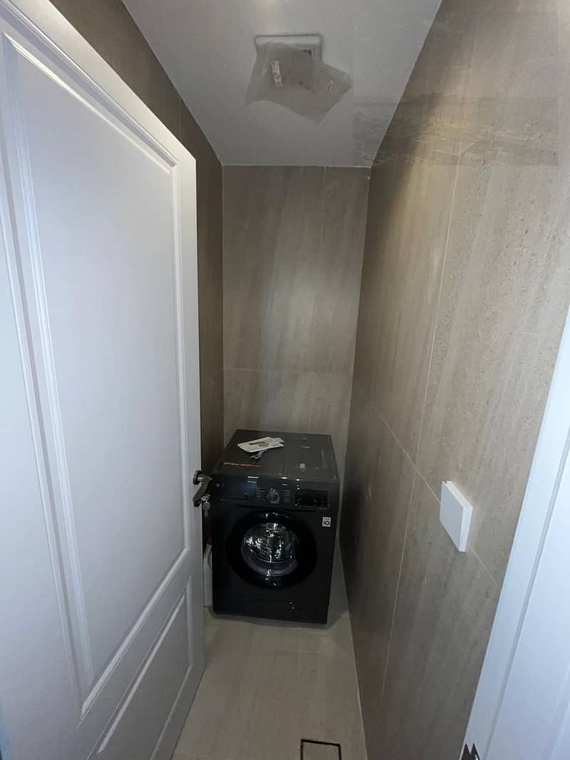 15 laundry. jpg
