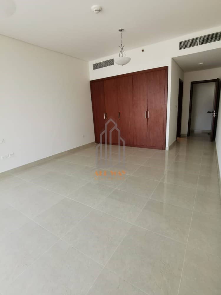 Be the first tenant | Stunning 1 Master Bhk Apartment with City View @ Corniche Area.