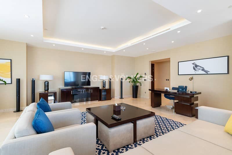 Exceptional -High End fully serviced and furnished