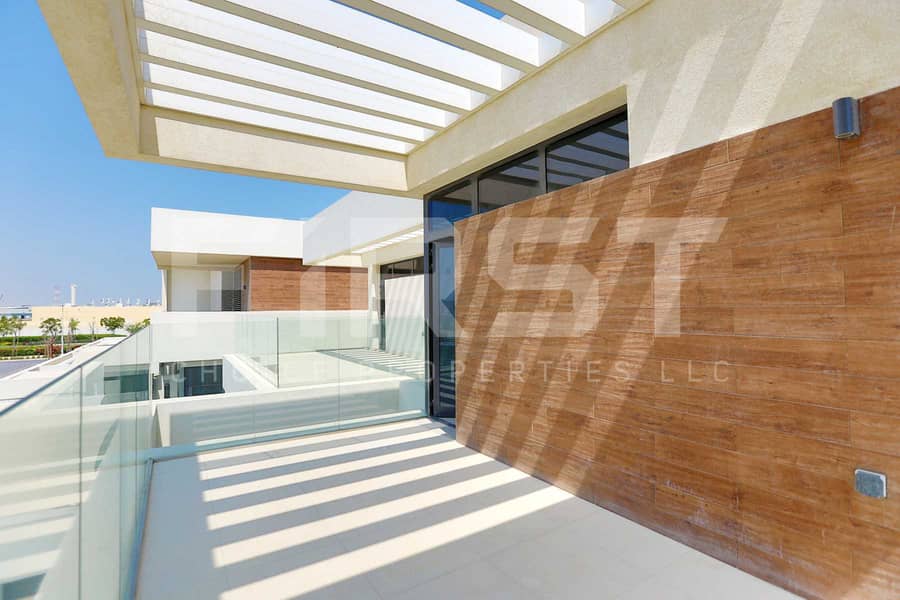 15 Internal Photo of 5 Bedroom Villa in West Yas Yas Island Abu Dhabi UAE (25). jpg