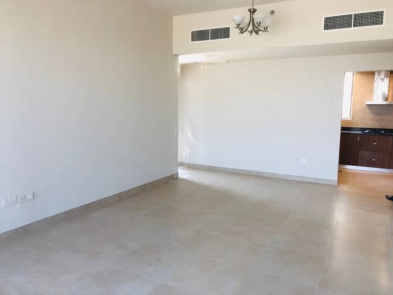 (1Br) Ready To Move, Pool Facing, 01 Series