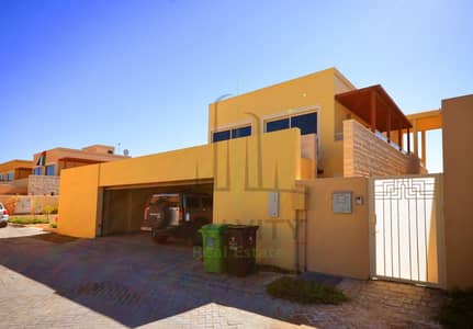 Family home 5BR villa w/ plunge pool & garden Family home 5BR villa w/ plunge pool & garden