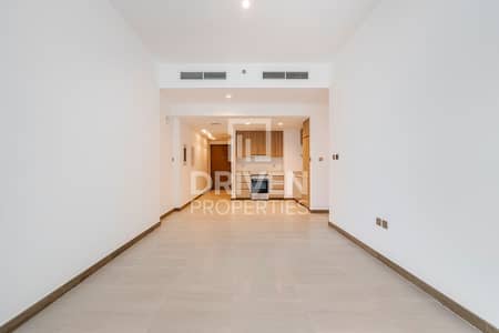 2 Bedroom Flat for Sale in Business Bay, Dubai - Investor Deal | Ready to move In | Canal View