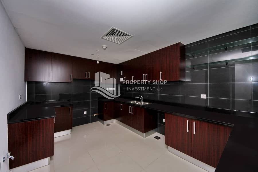 7 2-br-aprtment-abu-dhabi-al-reem-island-marina-square-mag-5-residences-kitchen-1. JPG