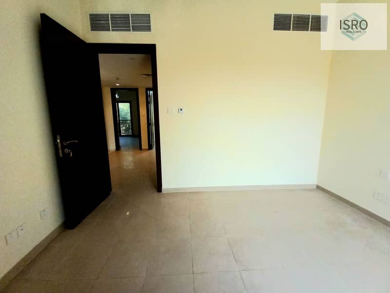 20 1000098280. jpg