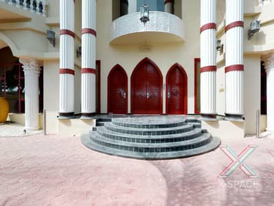 Stunning Viewl Luxurious VillalContemporary living