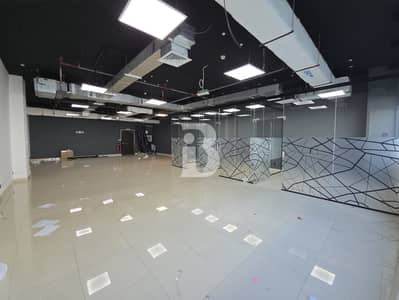 Office for Rent in Business Bay, Dubai - READY TO MOVE | PREMIUM OFFICE | 3 GLASS CABINS