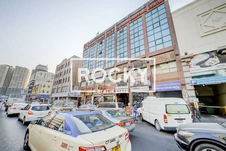 Shop for Rent in Deira, Dubai - NAD_9768_69_70 (Copy). jpg