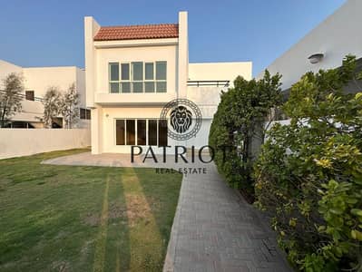 FULLY RENOVATED 4BR+MAID INDEPENDENT VILLA WITH PRIVATE GARDEN