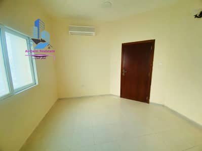 Cheapest price 1BHK with 2w/r available now nearest lulu hyper market in old muwailleh