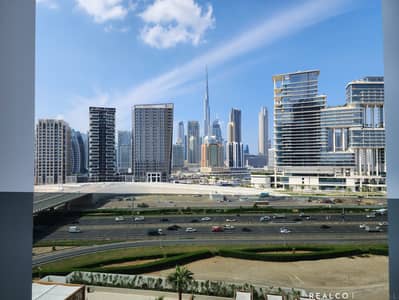 Studio for Rent in Business Bay, Dubai - Fully Furnished Studio | Move-In Ready | Luxury Amenities