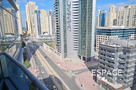 2 Bedroom Apartment for Rent in Dubai Marina, Dubai - Well Maintained | Balcony | Furnished