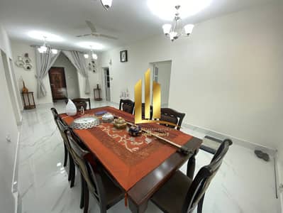 5 Bedroom Floor for Sale in Al Sabkha, Sharjah - IMG-20250118-WA0032. jpg