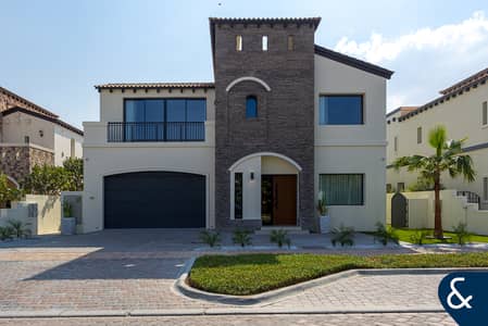 5 Bedroom Villa for Sale in Jumeirah Golf Estates, Dubai - Exclusive |  Turn Key | Fully Renovated