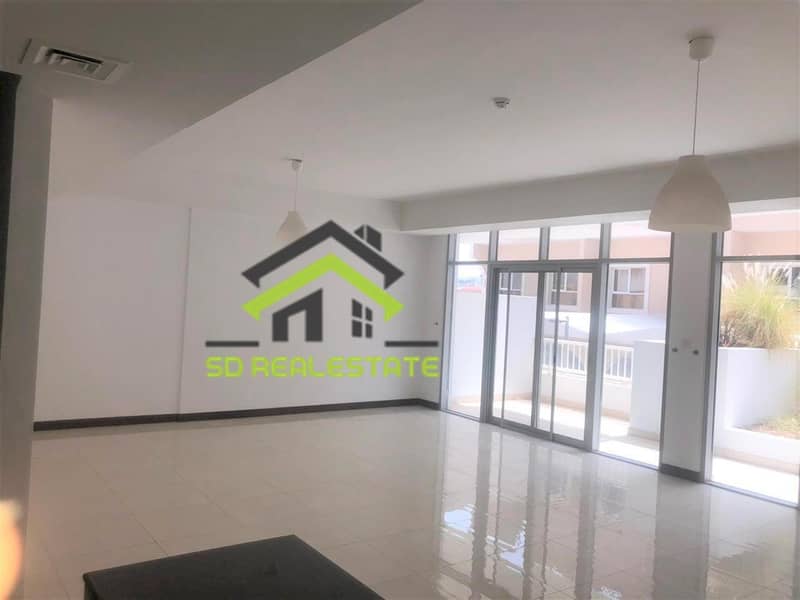 Hot Deal 1 Month Free 3 Bedroom Townhouse in JVC Hot Deal 1 Month Free 3 Bedroom Townhouse in JVC