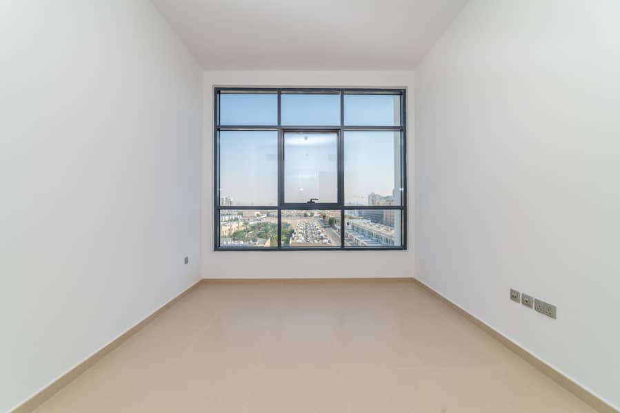 9 607 - 1 BR 3. jpg