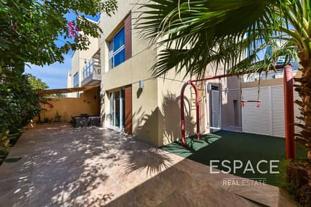 3 Bedroom Villa for Sale in Dubai Science Park, Dubai - Semi Detached | VOT | 5 Mins from Arjan Schools