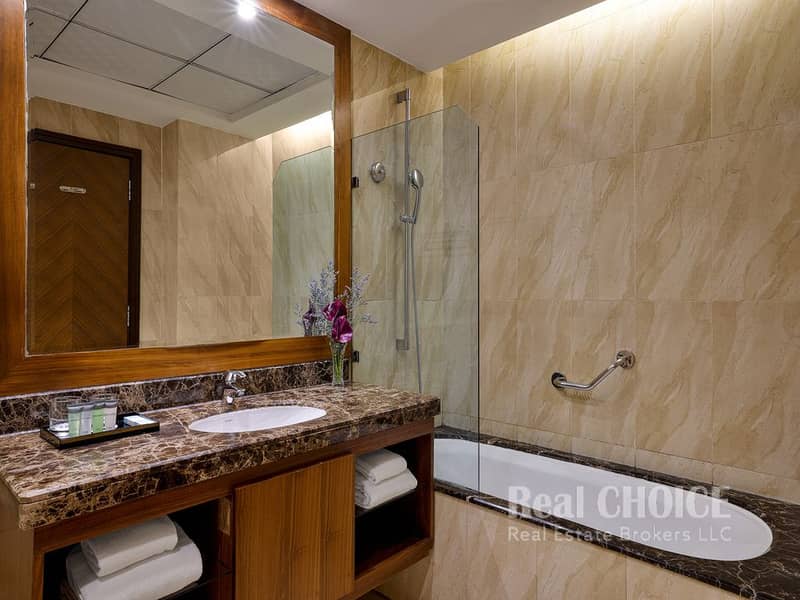 9 Studio Bathroom. jpg