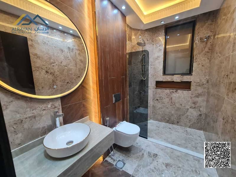 27 247e5e47-84ef-4b08-94b7-97a2bd8c50ad. jpg