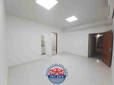 استوديو  للايجار في مدينة الرياض، أبوظبي - 20250121_184229. jpg