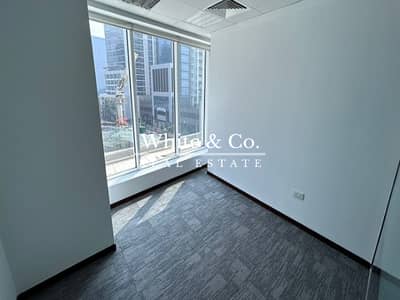 Office for Rent in Business Bay, Dubai - Prime Location | Vacant | Partitioned Unit