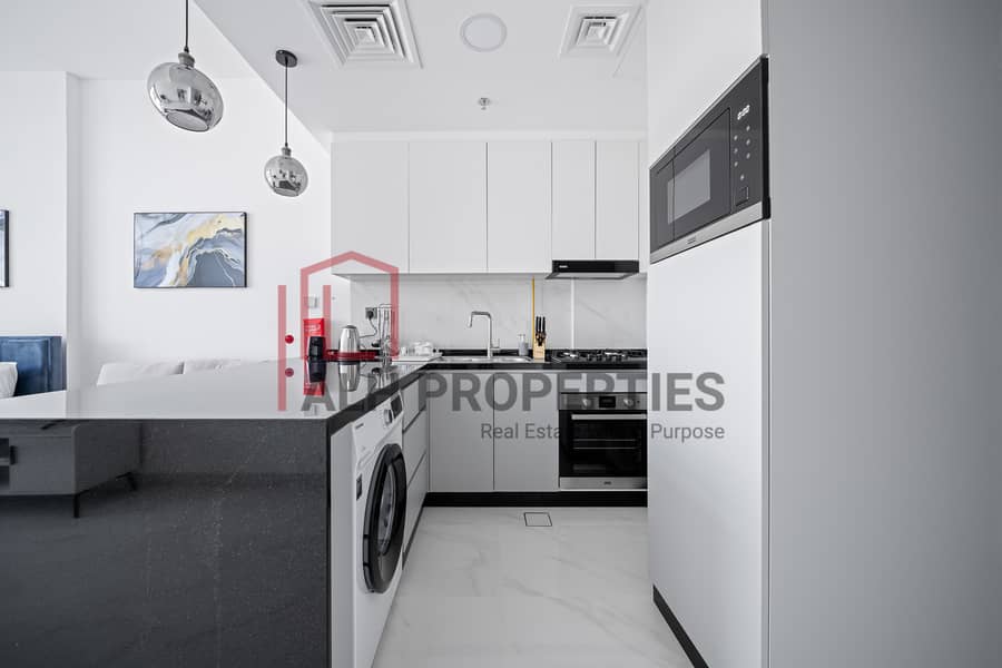 3 Uniestate Supreme Residence_studio_205-3. jpg