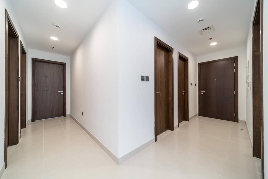 11 R7307417. jpg