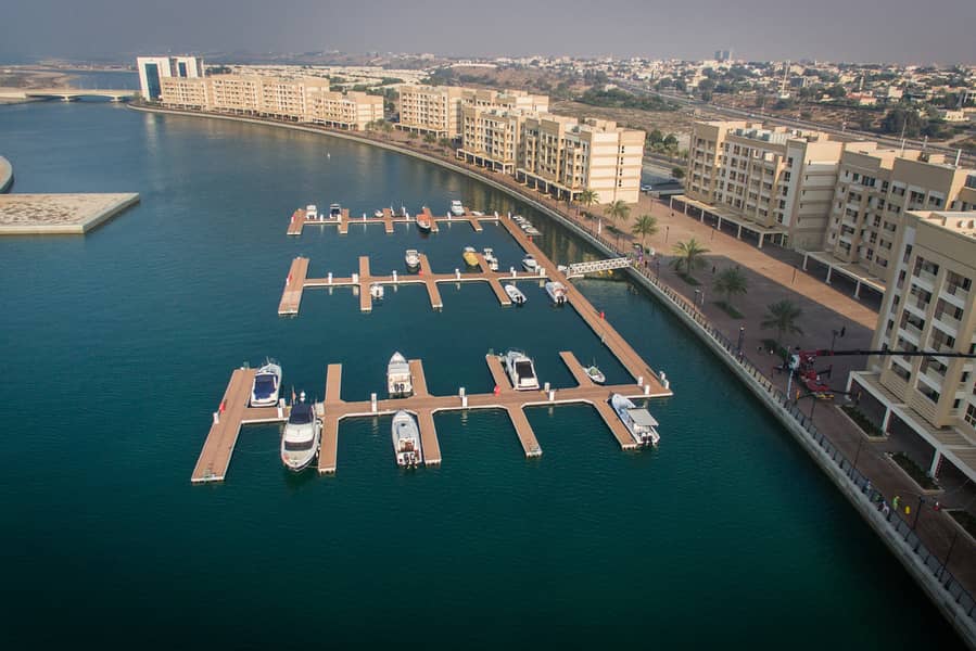10 lagoon-walk-img3. jpg