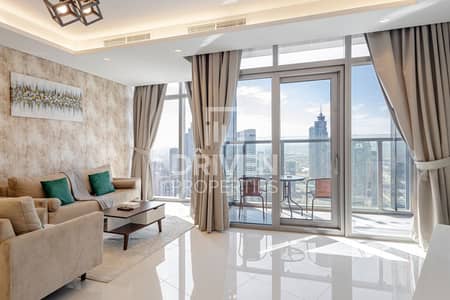 1 Bedroom Flat for Sale in Business Bay, Dubai - Investors Deal | Bright Unit | Stunning City View