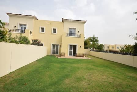 3 Bedroom Villa for Sale in The Lakes, Dubai - Corner Huge Plot Semi-Detached 3BR Villa 3 Bedroom Villa for Sale in The Lakes, Dubai - Corner Huge Plot Semi-Detached 3BR Villa