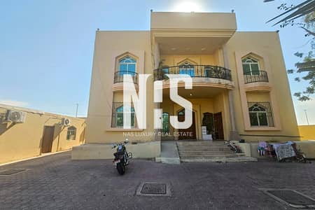 8 Bedroom Villa for Sale in Mohammed Bin Zayed City, Abu Dhabi - Elegance and stunning villa / Beautiful garden