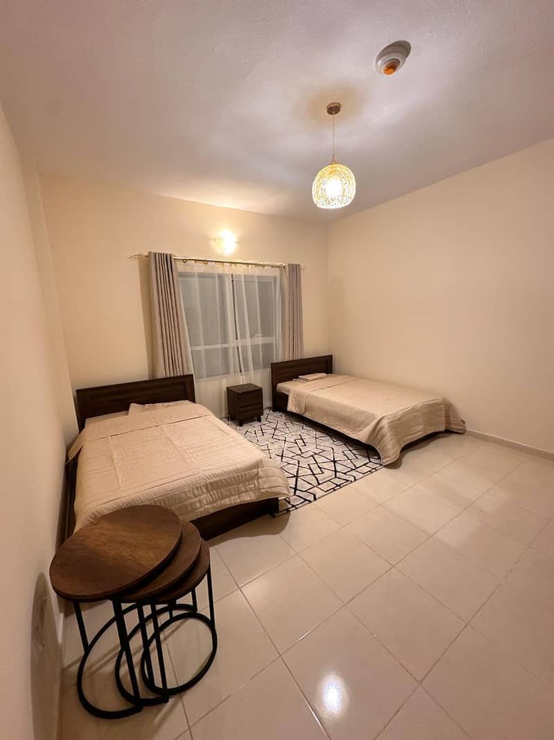 5 2bhk5800----. jpg