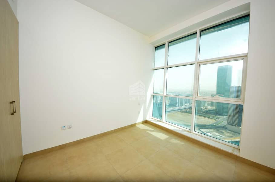 Unfurnished | FREE 1 Month Rent - 3 BR in Business Bay