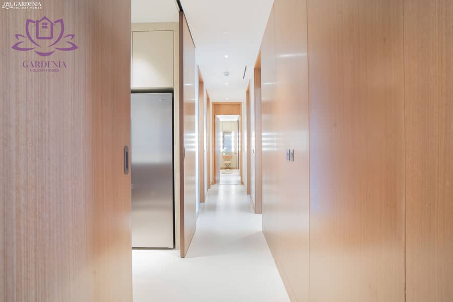 12 hallway. jpg